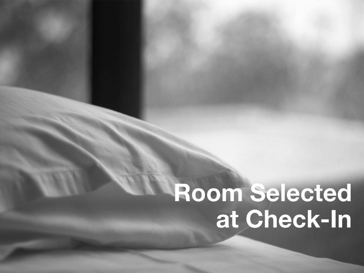 Holiday Inn Express Bloomington West By Ihg Room photo